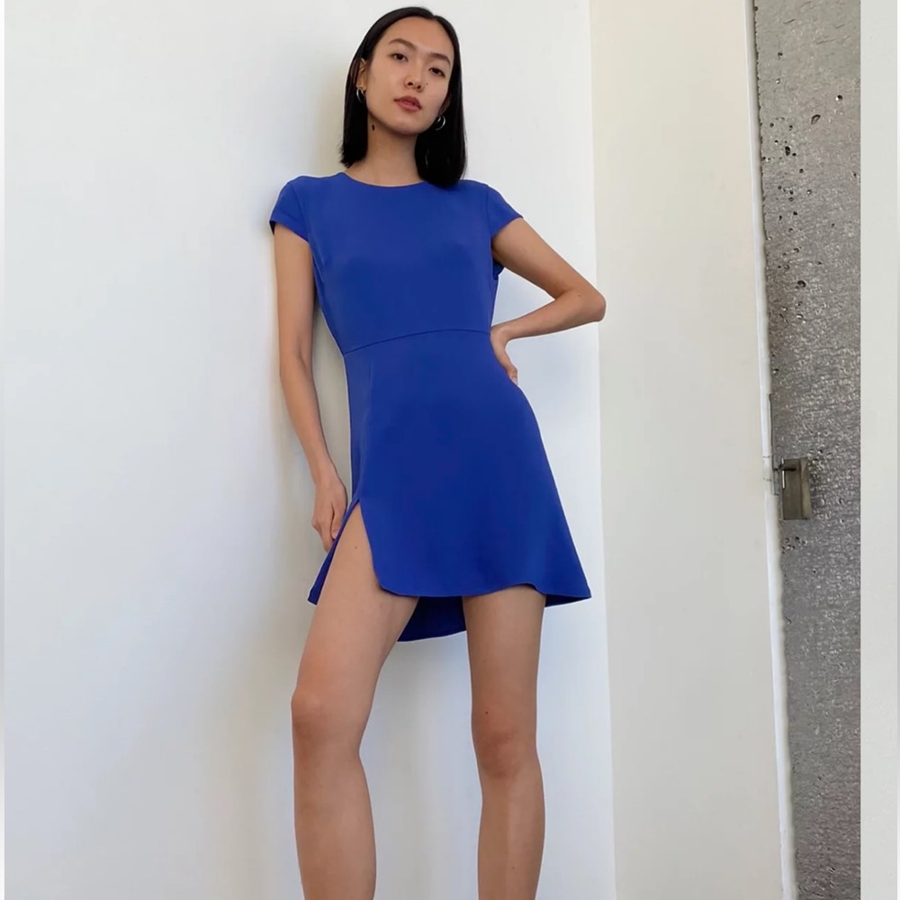 Aritzia Hamptons mini dress